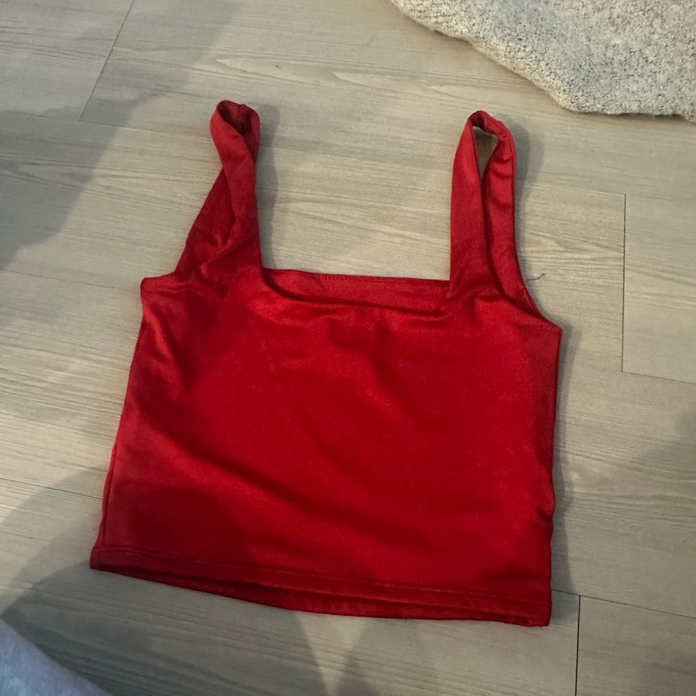 ❤️BOGO FREE❤️ red tank